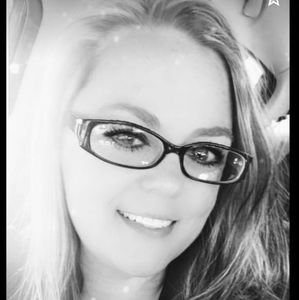 Meet your Posher, Christi